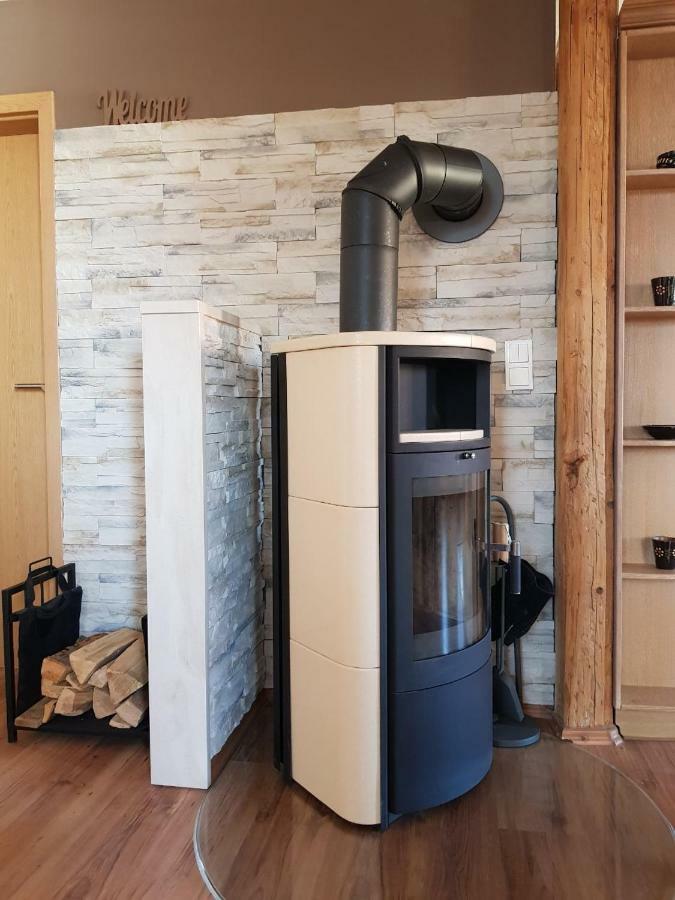 Ferienwohnung "Zum Hexenhaeusle" Вайсенбург-ин-Байерн Экстерьер фото